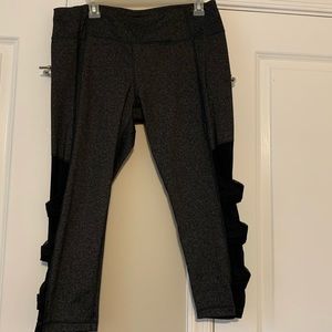 Capri grey leggings